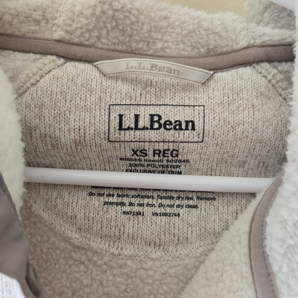 Women's Cream and Red Pullover by L.L. Bean Size XS Reg - Picture 4 of 6